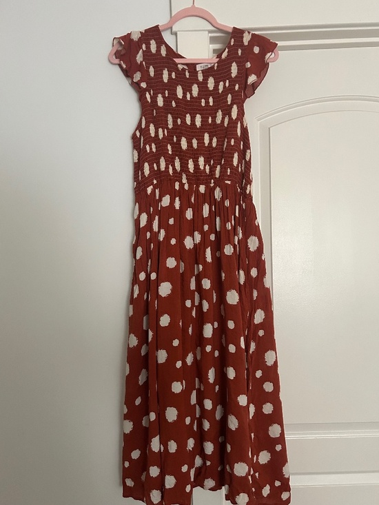 THML Dresses & Skirts - Smocked white polka dot orange dress M